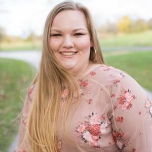 Meet your Posher, Olivia